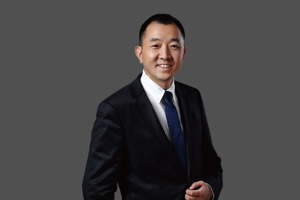 名誉公益校长：陈行甲