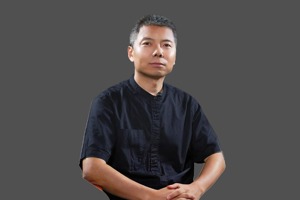 名誉美育校长：韩卫盟