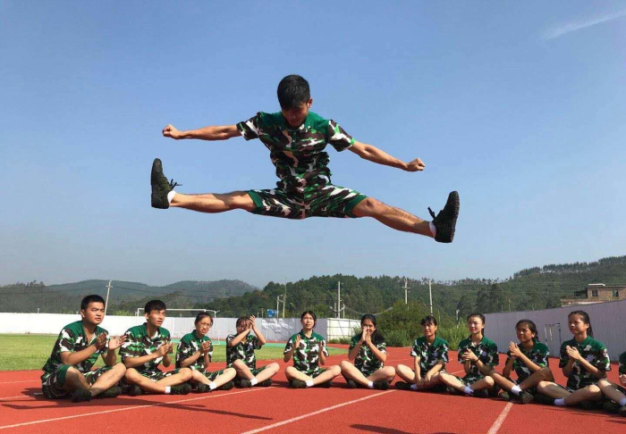 微信图片_20180920155541_副本.jpg