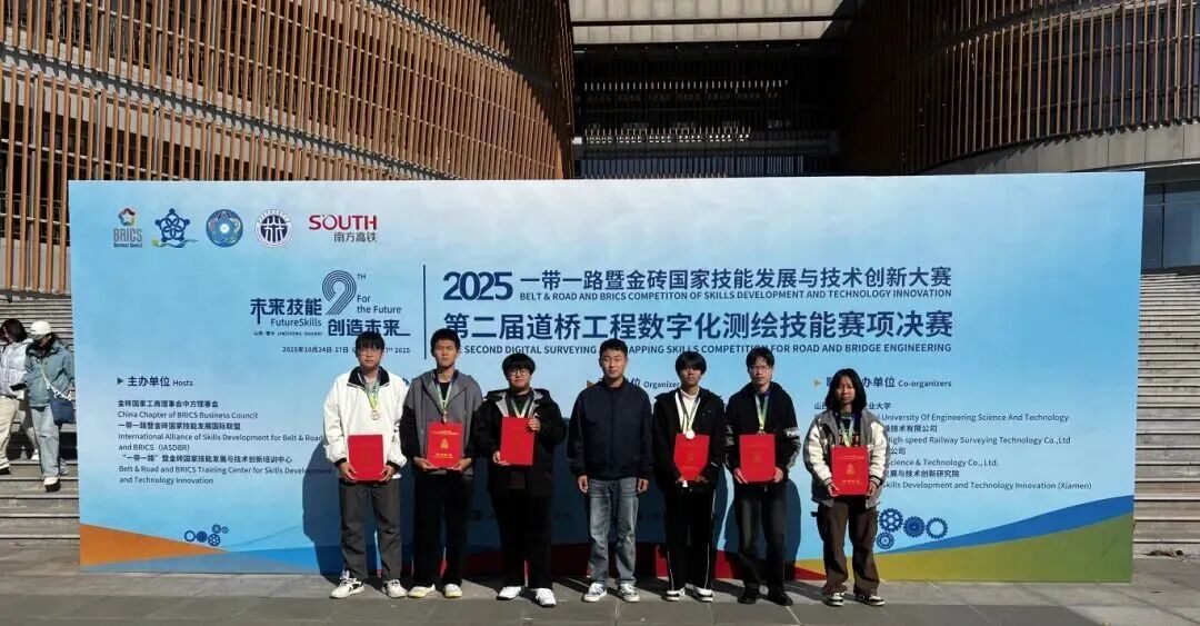 2f69c6860c9892ee3ab3b5117d831c8c