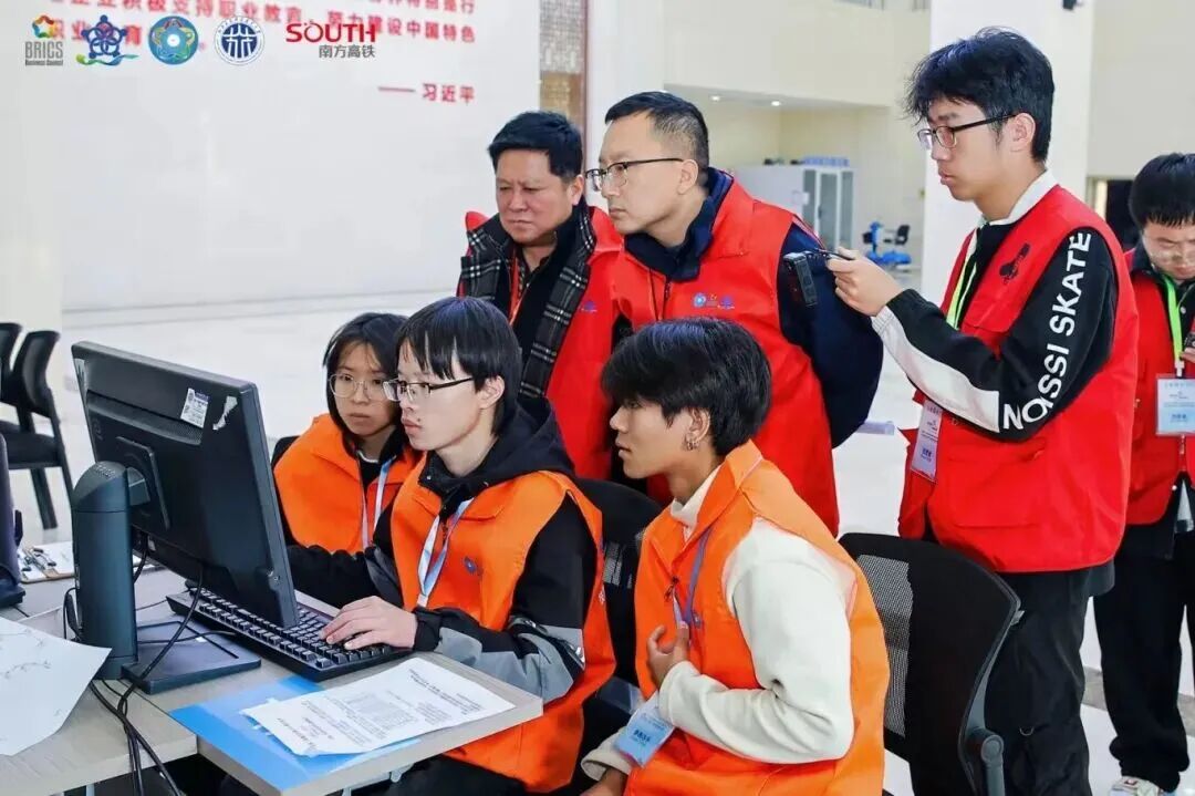 2527716a3e43d5f11d50ba63bb45b701