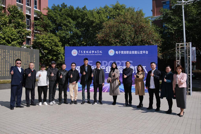 6386936667d9a4aa4d0dd77bdfdae0c6