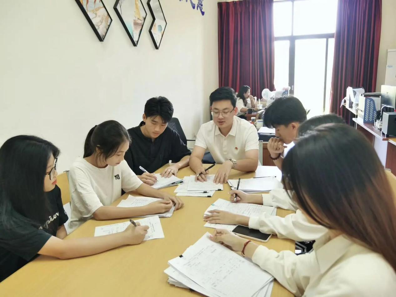 bbb74e6b67f5b9bdc3a0cedf2a0aaa50