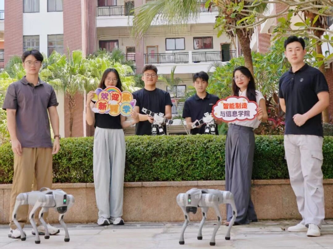 2db7232845e42e34bc51ef8e5807d820