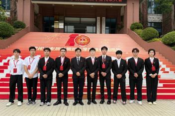 灯塔对话 | 叶康：做青春同行的赋能者，当扬帆逐梦的点灯人