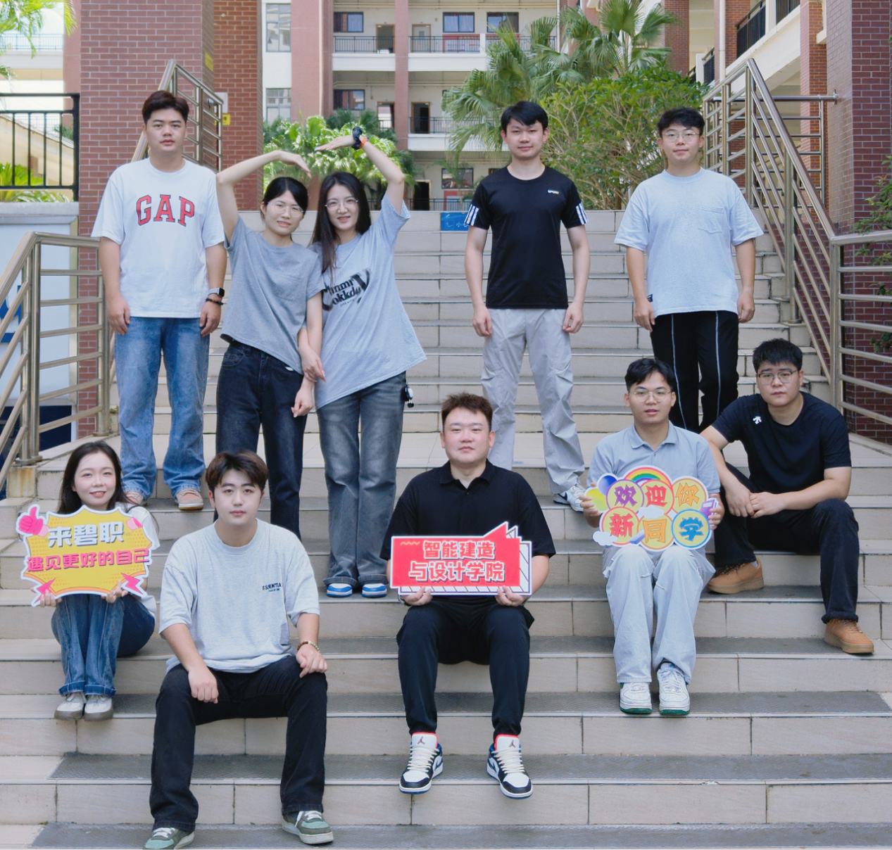 b1056fb0f5f1ba2f4158b8cef49e63bb